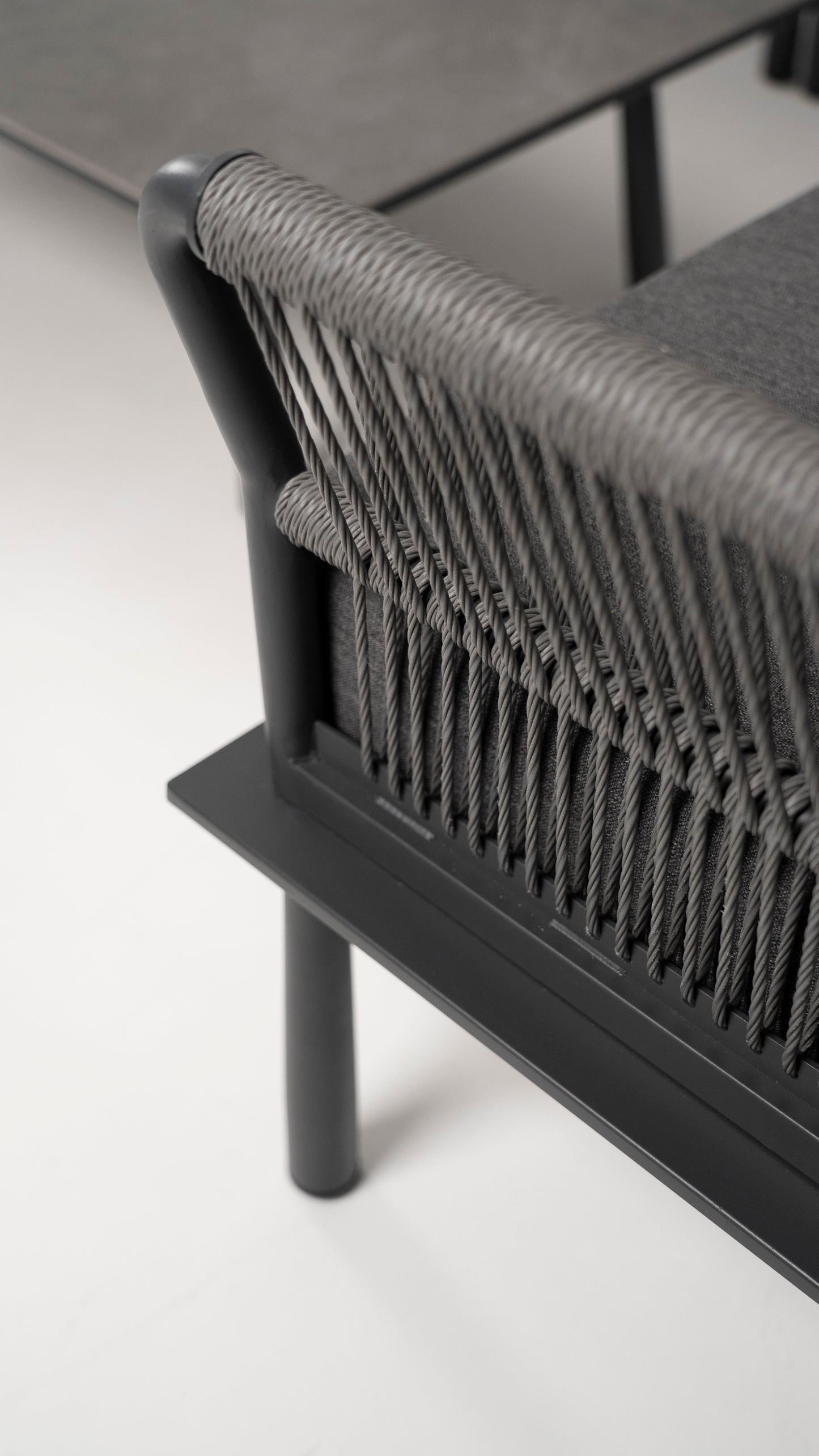 Hoek Loungeset - Trino - Aluminium - Antraciet - met tussenstuk